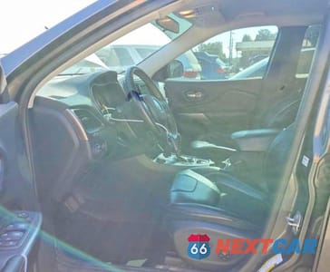 Zdjęcie 7 z 13 samochodu: 2020 JEEP CHEROKEE LATITUDE PLUS VIN:1C4PJMLB6LD626570 - miniatura