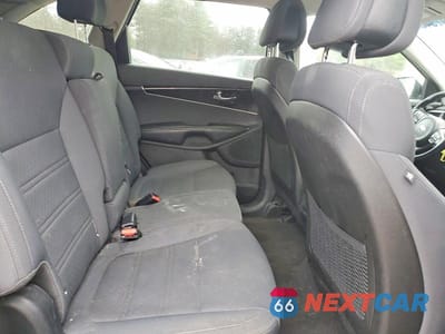 Zdjęcie 11 z 13 samochodu: 2016 KIA SORENTO LX VIN:5XYPGDA34GG052052 - miniatura