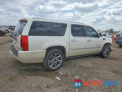 Trzecie zdjęcie samochodu z tyłu: 2013 CADILLAC ESCALADE ESV PLATINUM VIN:1GYS4KEF9DR171136 - miniatura