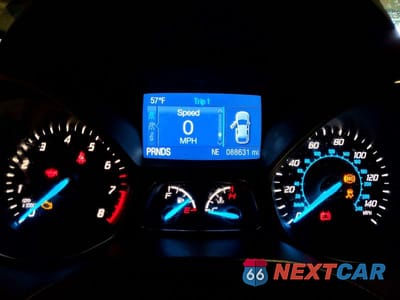 Zdjęcie 9 z 13 samochodu: 2015 FORD ESCAPE SE VIN:1FMCU0GX8FUA08011 - miniatura