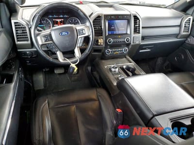 Zdjęcie 8 z 12 samochodu: 2021 FORD EXPEDITION MAX XLT VIN:1FMJK1JT8MEA25679 - miniatura