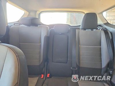 Zdjęcie 10 z 13 samochodu: 2015 FORD ESCAPE SE VIN:1FMCU0G78FUA62666 - miniatura