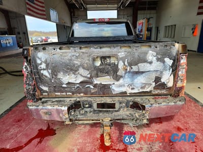 Zdjęcie 6 z 12 samochodu: 2013 GMC SIERRA K1500 SLE VIN:1GTR2VE74DZ247883 - miniatura