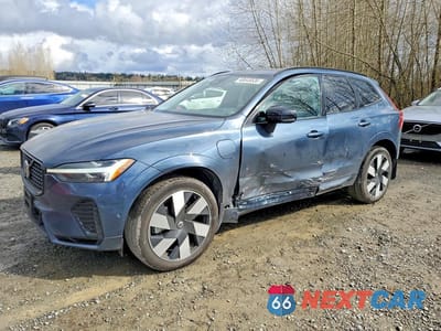 2024 VOLVO XC60 PLUS YV4H60DL6R1891759 - główne zdjęcie licytacji z USA - miniatura