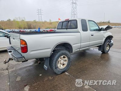 Trzecie zdjęcie samochodu z tyłu: 2000 TOYOTA TACOMA XTRACAB VIN:4TAWM72N5YZ582986 - miniatura