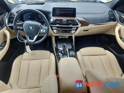 Zdjęcie 8 z 13 samochodu: 2021 BMW X3 SDRIVE30I VIN:5UXTY3C09M9E50624 - miniatura