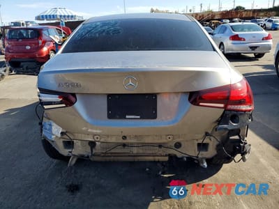 Zdjęcie 6 z 13 samochodu: 2019 MERCEDES-BENZ A 220 VIN:WDD3G4EB8KW031948 - miniatura