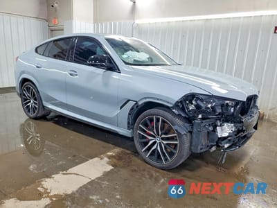 Czwarte zdjęcie samochodu z boku: 2024 BMW X6 M60I VIN:5UX43EX04R9T77479 - miniatura