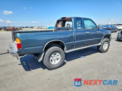 Trzecie zdjęcie samochodu z tyłu: 1995 TOYOTA TACOMA XTRACAB VIN:4TAVN73F7SZ058598 - miniatura