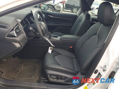 Zdjęcie 7 z 13 samochodu: 2024 TOYOTA CAMRY SE VIN:4T1T11AK0RU869828 - miniatura