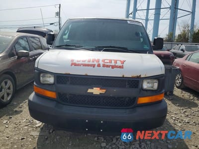 Piąte zdjęcie samochodu w środku: 2016 CHEV EXPRESS G2500 VIN:1GCWGAFF2G1233163 - miniatura