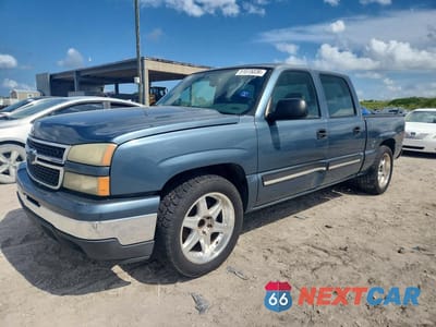 2007 CHEVROLET SILVERADO C1500 CLASSIC CREW CAB 2GCEC13V271131102 - główne zdjęcie licytacji z USA - miniatura