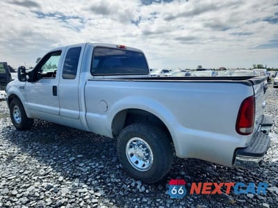 Drugie zdjęcie samochodu z przodu: 2002 FORD F250 SUPER DUTY VIN:1FTNX20F62EA21989 - miniatura