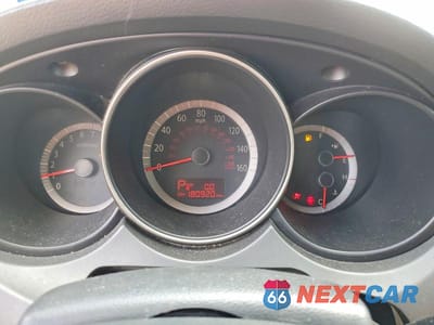 Zdjęcie 9 z 11 samochodu: 2009 KIA OPTIMA LX VIN:KNAGE228795318550 - miniatura