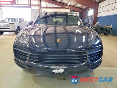 Piąte zdjęcie samochodu w środku: 2019 PORSCHE CAYENNE VIN:WP1AA2AY5KDA09756 - miniatura