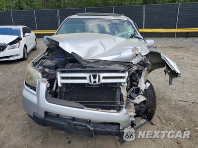 Piąte zdjęcie samochodu w środku: 2007 HONDA PILOT VIN:2HKYF18797H506139 - miniatura