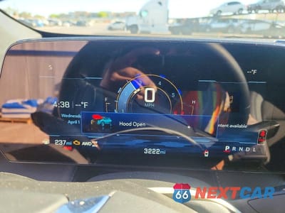 Zdjęcie 9 z 12 samochodu: 2026 CHEVROLET EQUINOX LT VIN:3GNAXPEG8TL402152 - miniatura