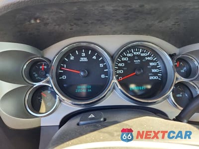 Zdjęcie 9 z 11 samochodu: 2008 CHEVROLET SILVERADO K1500 VIN:1GCEK14J78Z254479 - miniatura