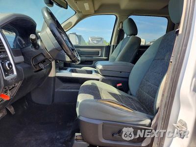 Zdjęcie 7 z 12 samochodu: 2016 RAM 1500 SLT VIN:1C6RR7LM6GS304296 - miniatura