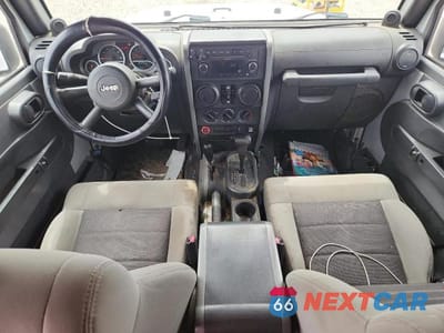 Zdjęcie 8 z 13 samochodu: 2010 JEEP WRANGLER UNLIMITED SPORT VIN:1J4BA3H16AL192166 - miniatura