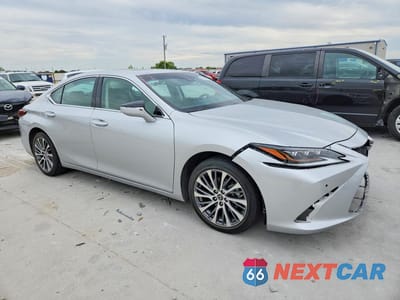 Czwarte zdjęcie samochodu z boku: 2019 LEXUS ES 350 VIN:58ABZ1B12KU045824 - miniatura