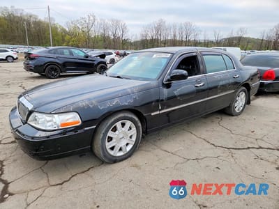 2011 LINCOLN TOWN CAR EXECUTIVE L 2LNBL8EV2BX765469 - główne zdjęcie licytacji z USA - miniatura