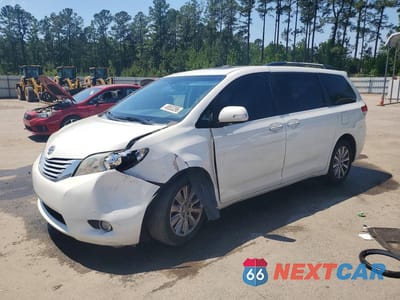 2013 TOYOTA SIENNA LIMITED 7-PASSENGER 5TDDK3DCXDS052675 - główne zdjęcie licytacji z USA - miniatura
