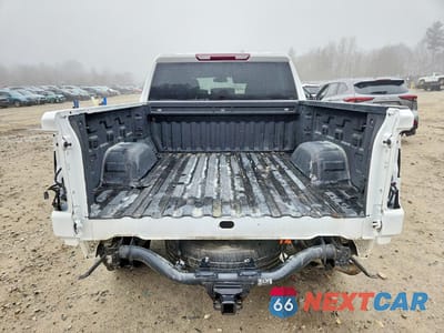 Zdjęcie 6 z 13 samochodu: 2023 GMC SIERRA K1500 VIN:1GTPUAEK2PZ217235 - miniatura