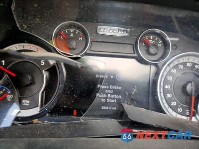 Zdjęcie 9 z 12 samochodu: 2015 RAM 3500 LARAMIE VIN:3C63RRJLXFG534375 - miniatura