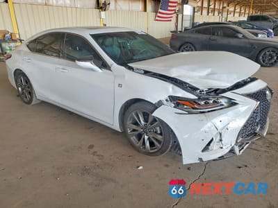 Czwarte zdjęcie samochodu z boku: 2020 LEXUS ES 350 F SPORT VIN:58AGZ1B16LU075920 - miniatura