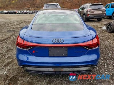 Zdjęcie 6 z 11 samochodu: 2024 AUDI RS E-TRON GT VIN:WAUBHBFW3R7900076 - miniatura
