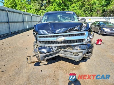 Piąte zdjęcie samochodu w środku: 2008 CHEVROLET SILVERADO K1500 VIN:2GCEK13M781188875 - miniatura