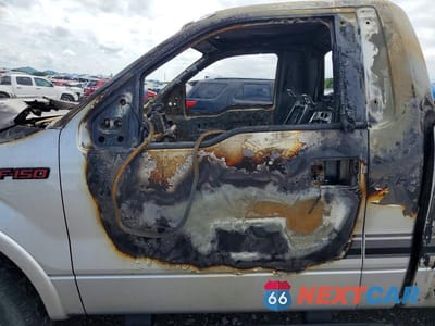 Zdjęcie 7 z 12 samochodu: 2014 FORD F150 VIN:1FTMF1ET5EFA55475 - miniatura