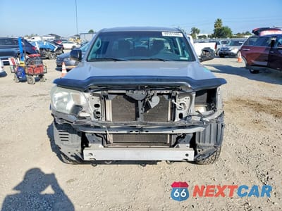 Piąte zdjęcie samochodu w środku: 2015 TOYOTA TACOMA BASE VIN:5TFJX4CN7FX057567 - miniatura