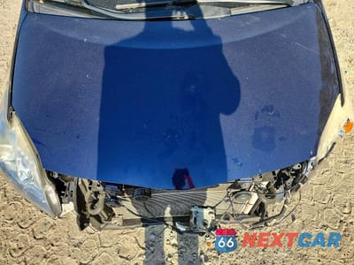 Zdjęcie 11 z 13 samochodu: 2015 TOYOTA PRIUS TWO VIN:JTDKN3DU0F0438695 - miniatura