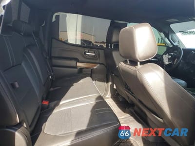 Zdjęcie 10 z 12 samochodu: 2019 CHEVROLET SILVERADO K1500 HIGH COUNTRY VIN:1GCUYHEL4KZ378218 - miniatura