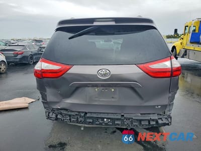Zdjęcie 6 z 14 samochodu: 2016 TOYOTA SIENNA LE VIN:5TDKK3DC1GS717359 - miniatura