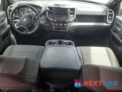 Zdjęcie 8 z 11 samochodu: 2022 RAM 3500 BIG HORN VIN:3C63RRHL8NG276572 - miniatura