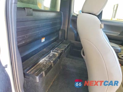 Zdjęcie 10 z 11 samochodu: 2018 TOYOTA TACOMA SR VIN:5TFRX5GN4JX107014 - miniatura