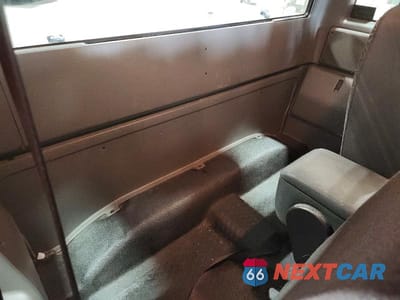 Zdjęcie 10 z 11 samochodu: 2006 FORD RANGER SUPER CAB VIN:1FTYR14U76PA29331 - miniatura