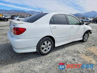 Trzecie zdjęcie samochodu z tyłu: 2005 TOYOTA COROLLA S VIN:1NXBR32E85Z422473 - miniatura