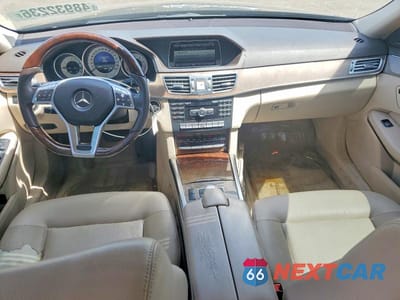 Zdjęcie 8 z 12 samochodu: 2014 MERCEDES-BENZ E 350 VIN:WDDHF5KB0EA870738 - miniatura