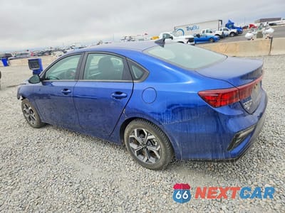 Drugie zdjęcie samochodu z przodu: 2019 KIA FORTE LXS VIN:3KPF24AD5KE056099 - miniatura