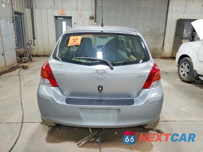 Zdjęcie 6 z 12 samochodu: 2010 TOYOTA YARIS BASE VIN:JTDJT4K35A5322499 - miniatura