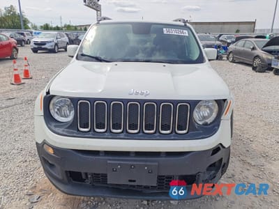 Piąte zdjęcie samochodu w środku: 2017 JEEP RENEGADE LATITUDE VIN:ZACCJBBBXHPG60914 - miniatura