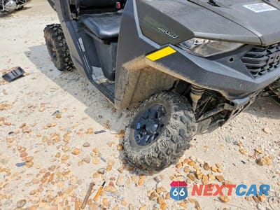 Zdjęcie 9 z 10 samochodu: 2024 POLARIS RANGER XP 1000 UTILITY VEHICLE VIN:3NSTAE998RH365732 - miniatura