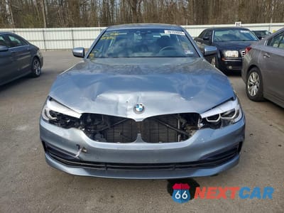 Piąte zdjęcie samochodu w środku: 2019 BMW 530 XI VIN:WBAJA7C51KG912659 - miniatura