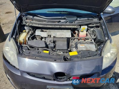 Zdjęcie 11 z 12 samochodu: 2011 TOYOTA PRIUS TWO VIN:JTDKN3DU8B0284456 - miniatura