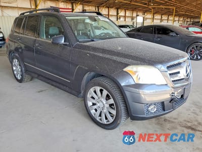 Czwarte zdjęcie samochodu z boku: 2010 MERCEDES-BENZ GLK 350 4MATIC VIN:WDCGG8HB2AF327331 - miniatura