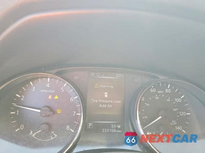 Zdjęcie 9 z 12 samochodu: 2017 NISSAN ROGUE S VIN:JN8AT2MT8HW388085 - miniatura